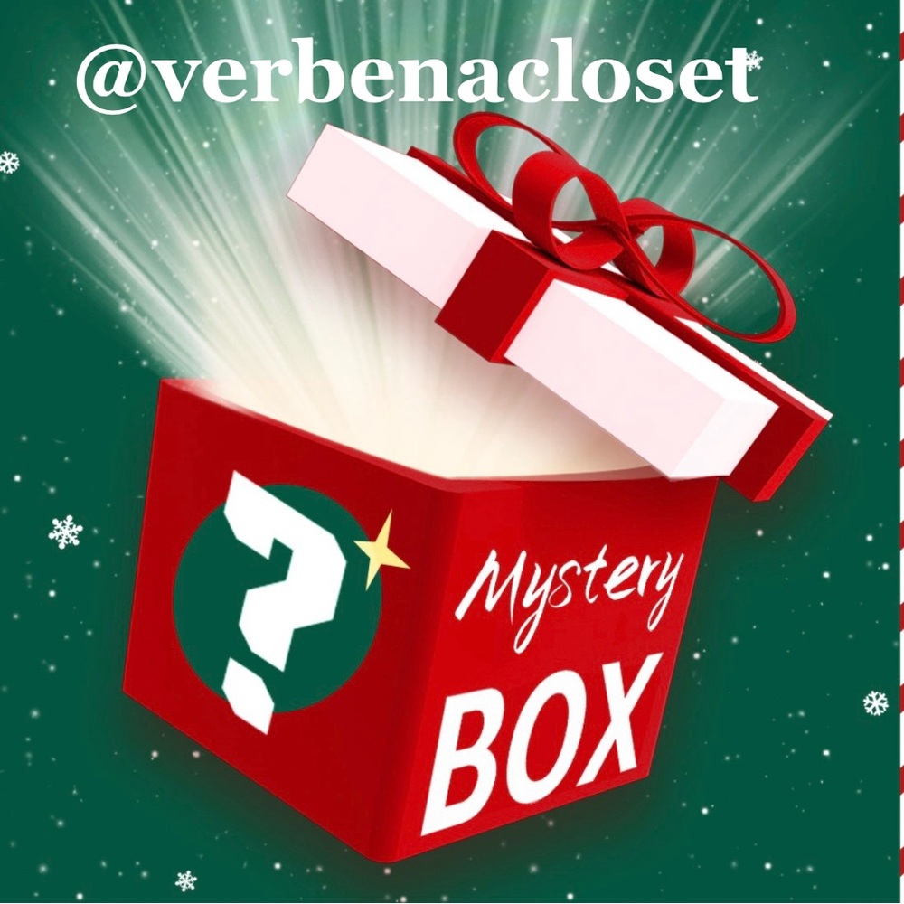 🎉Bath & Body Works Mystery 3 Bundle Box & Goodies